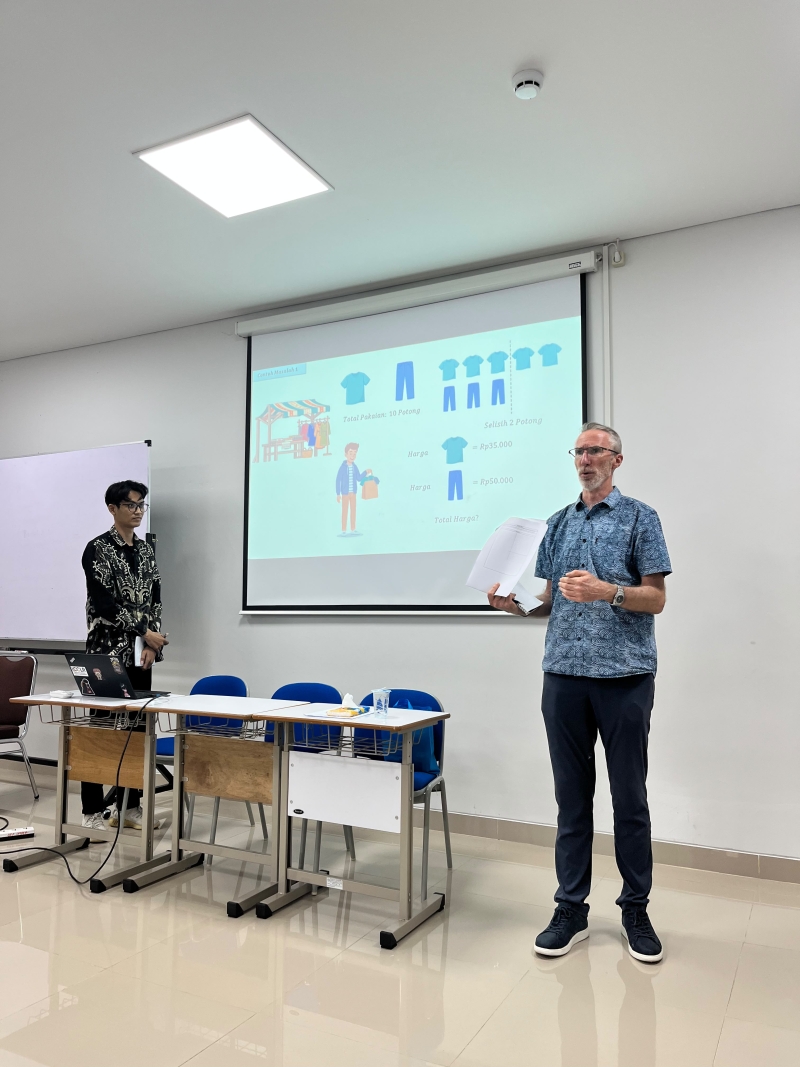 Proses validasi multimedia oleh Assoc. Prof. Paul Ginns dan Endah Retnowati, Ph.D.